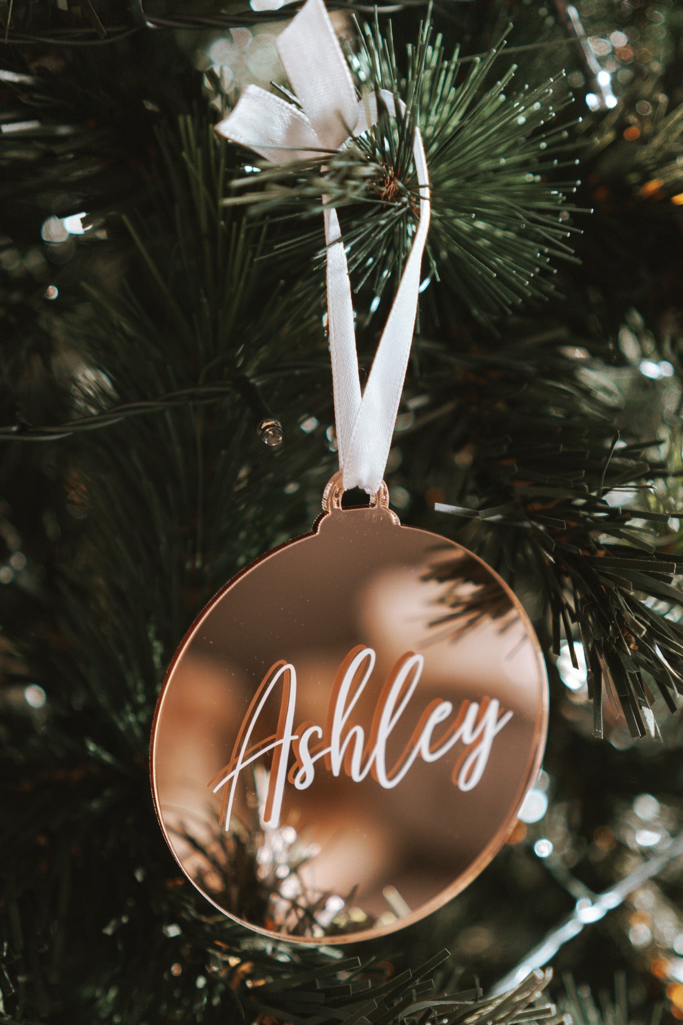 Personalised Bauble Ornament | Round Large - Maree Ann Co